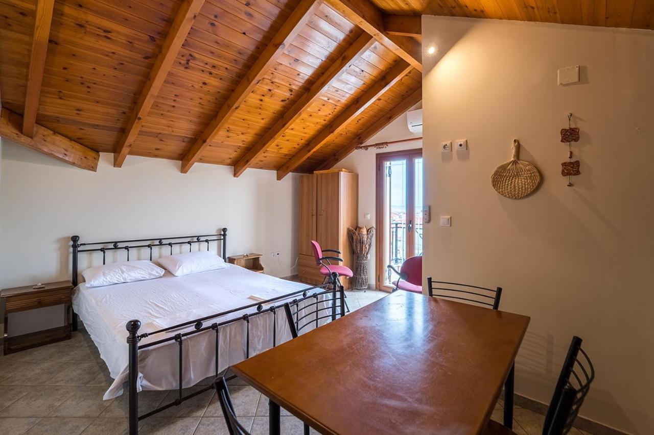 Tatil Evi The Loft Lixouri